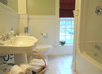 The Red Coat Bed & Breakfast Niagara-on-the-Lake Dış mekan fotoğraf